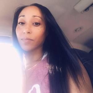 Meet your Posher, Sharla